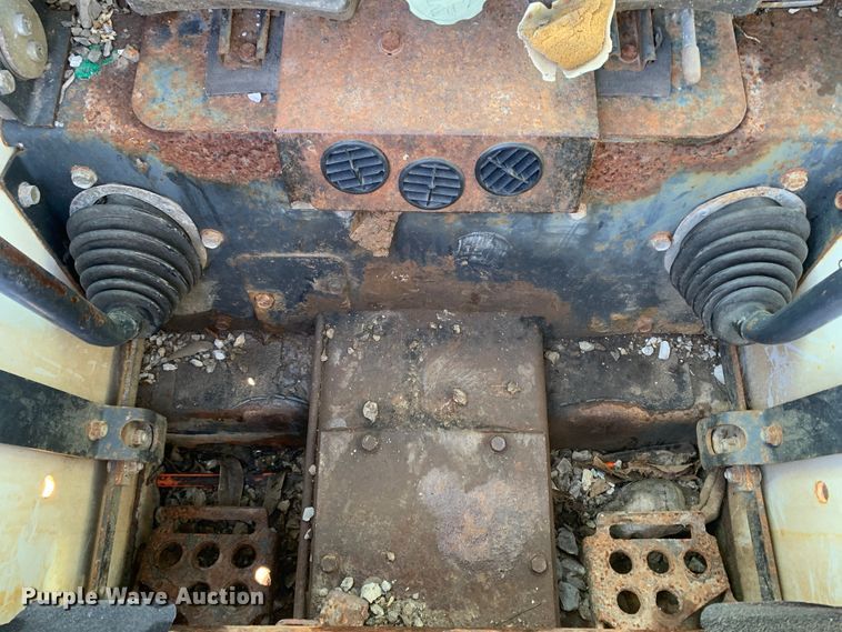 image for item MH9841 1997 Bobcat 773  skid steer loader