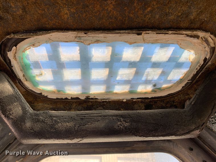 image for item MH9841 1997 Bobcat 773  skid steer loader