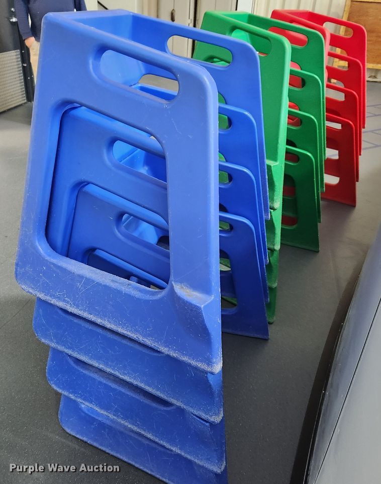 image for item MK9389 Sporting goods