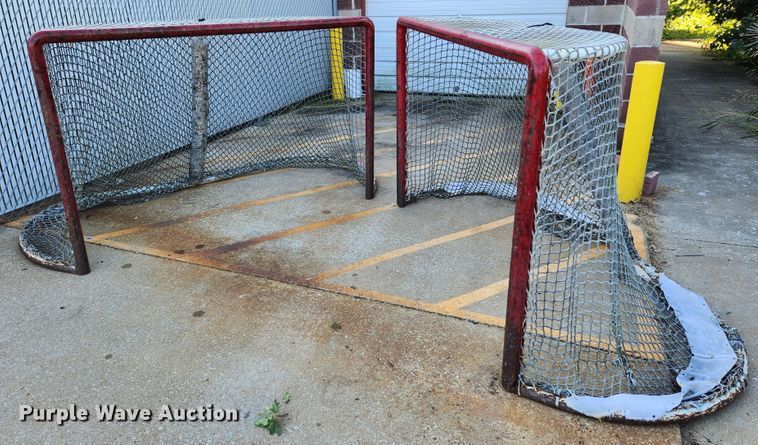 image for item MK9389 Sporting goods