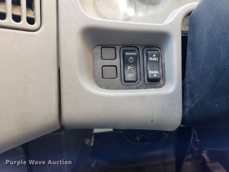 image for item MK9404 2010 International DuraStar 4300  refuse truck