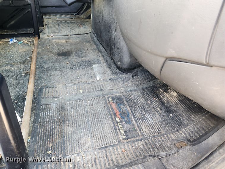 image for item MK9404 2010 International DuraStar 4300  refuse truck