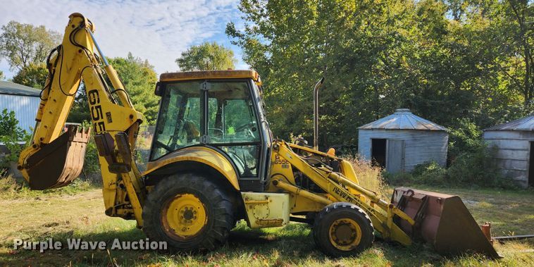 image for item MK9410 2000 New Holland 655E  backhoe