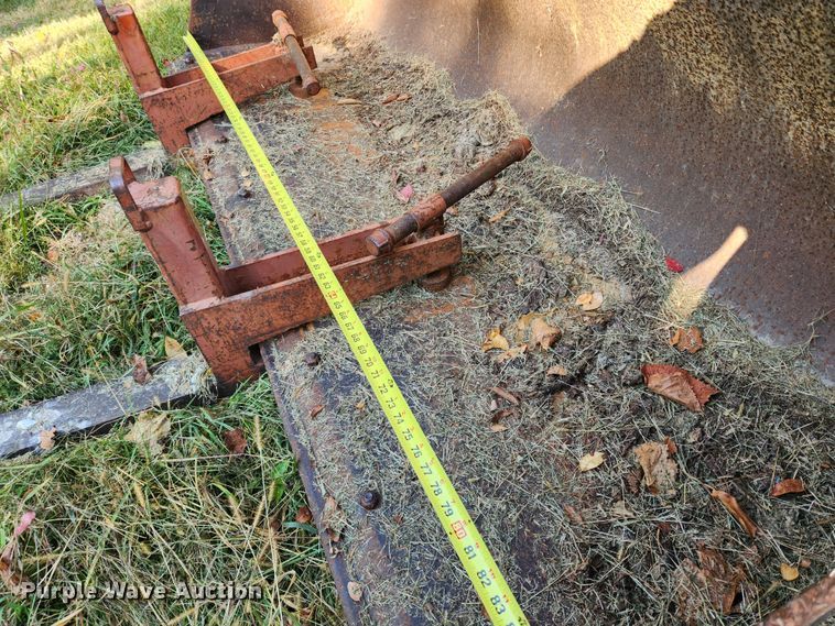 image for item MK9410 2000 New Holland 655E  backhoe