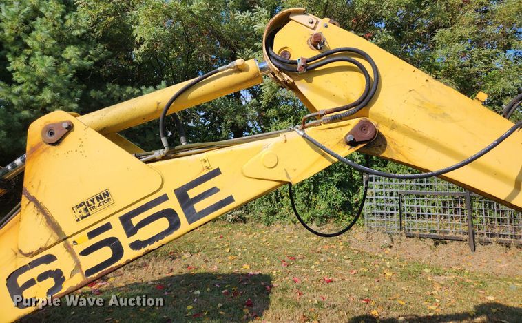 image for item MK9410 2000 New Holland 655E  backhoe