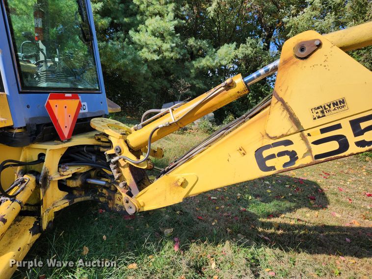 image for item MK9410 2000 New Holland 655E  backhoe