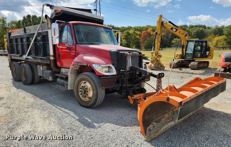 image for item MK9412 2007 International 7400  dump truck
