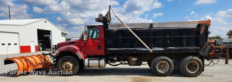 image for item MK9412 2007 International 7400  dump truck