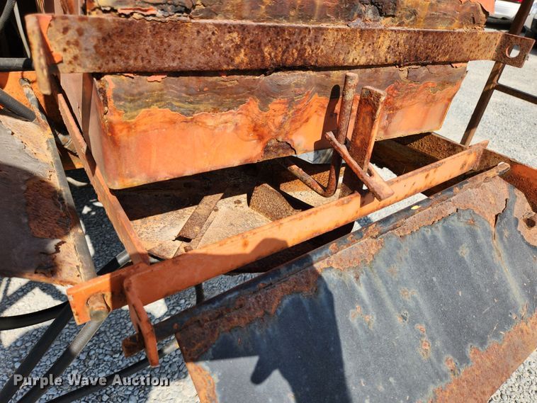 image for item MK9412 2007 International 7400  dump truck