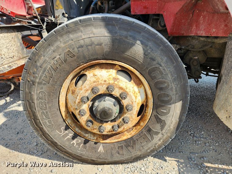 image for item MK9412 2007 International 7400  dump truck