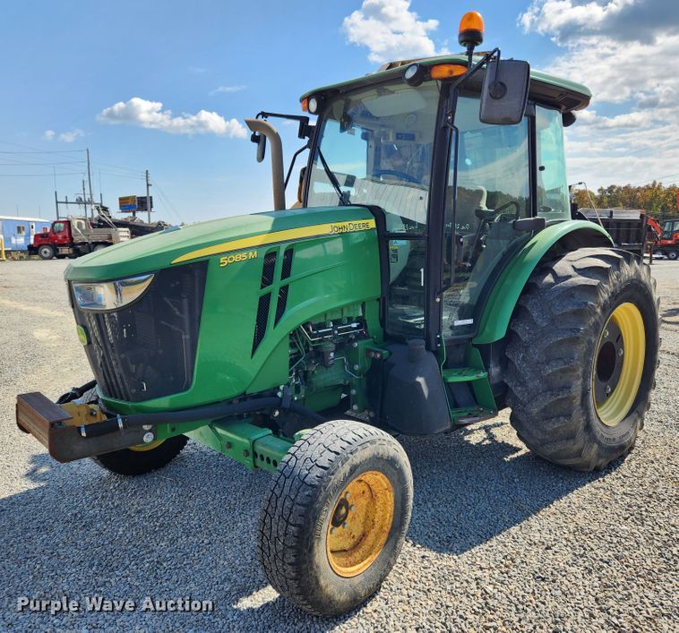 image for item MK9413 John Deere 5085M  tractor