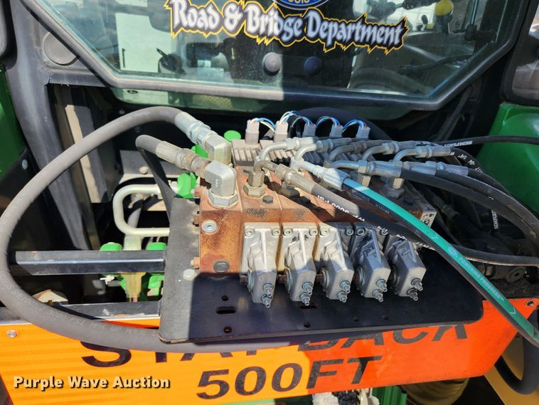 image for item MK9413 John Deere 5085M  tractor