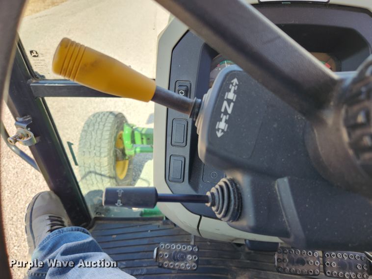 image for item MK9413 John Deere 5085M  tractor