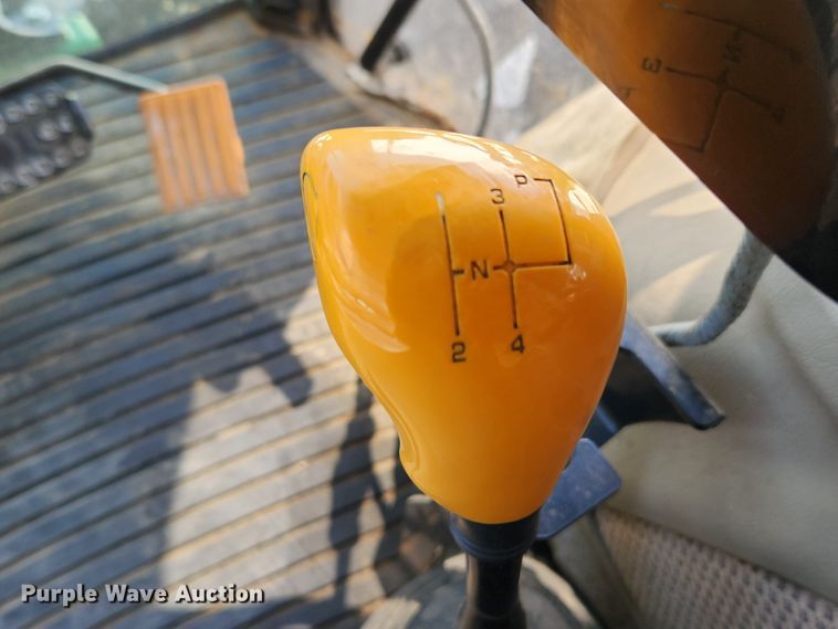 image for item MK9413 John Deere 5085M  tractor