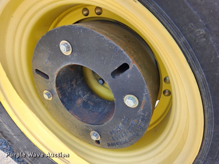 image for item MK9413 John Deere 5085M  tractor