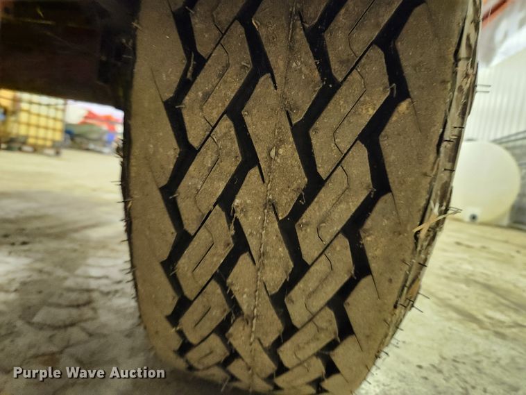 image for item MK9426 1995 Mobark 17  wood chipper