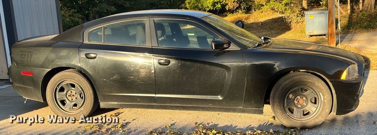 image for item MN9327 2013 Dodge Charger Police