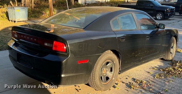 image for item MN9327 2013 Dodge Charger Police