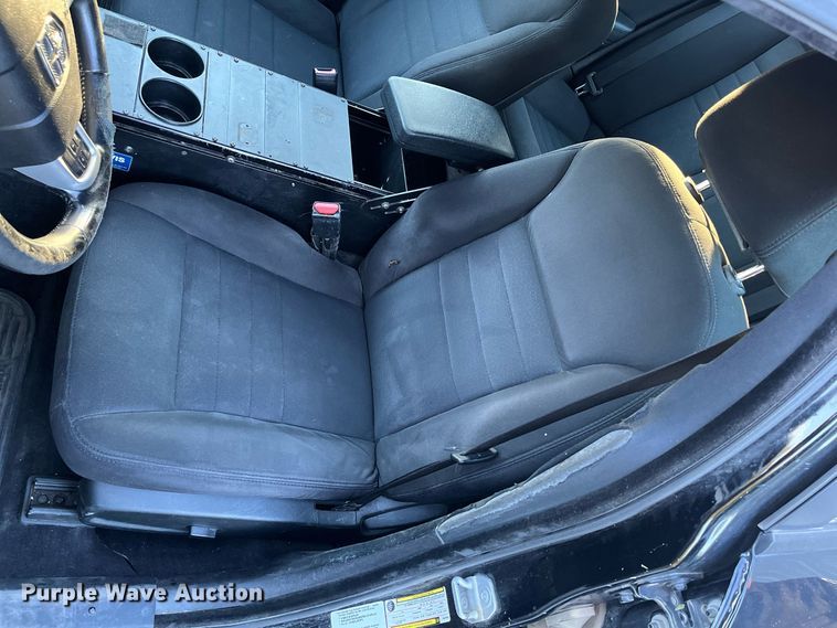 image for item MN9327 2013 Dodge Charger Police