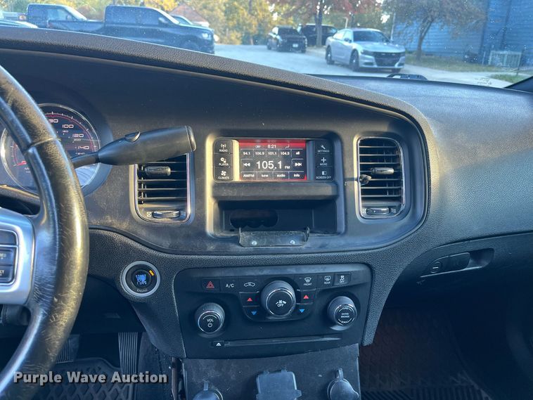 image for item MN9327 2013 Dodge Charger Police