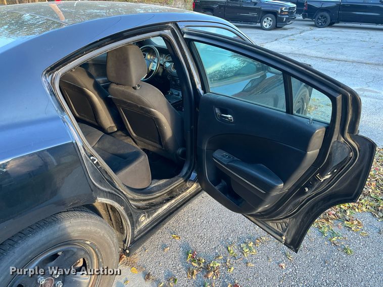 image for item MN9327 2013 Dodge Charger Police