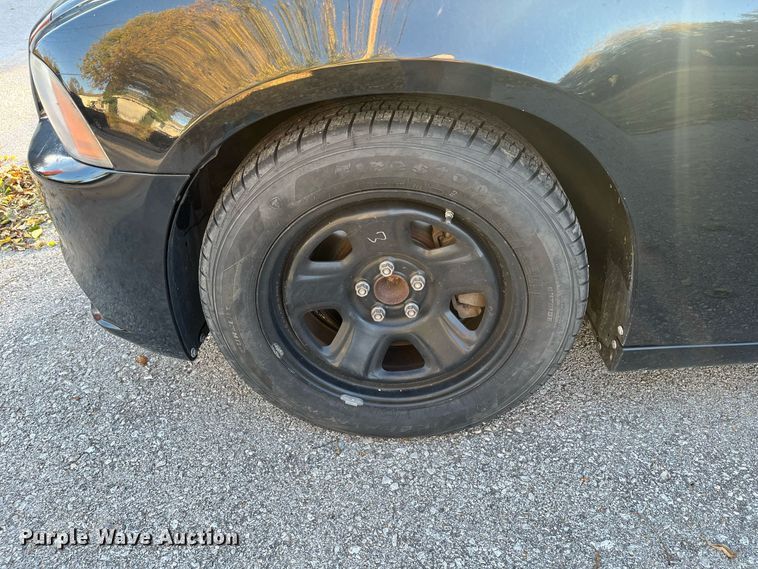 image for item MN9327 2013 Dodge Charger Police