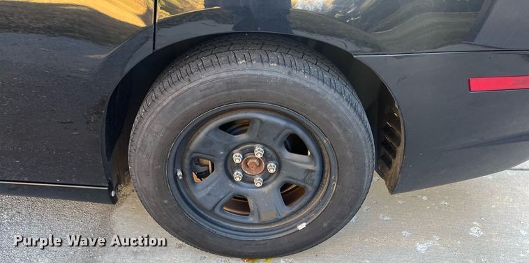 image for item MN9327 2013 Dodge Charger Police