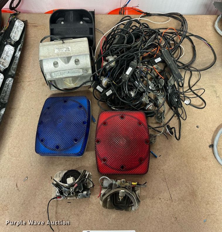 image for item MN9329 Automotive accessories