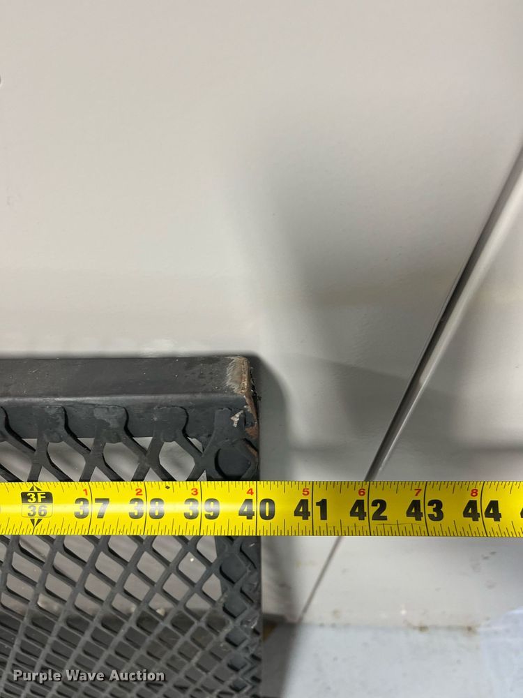 image for item MN9331 (2) lockers