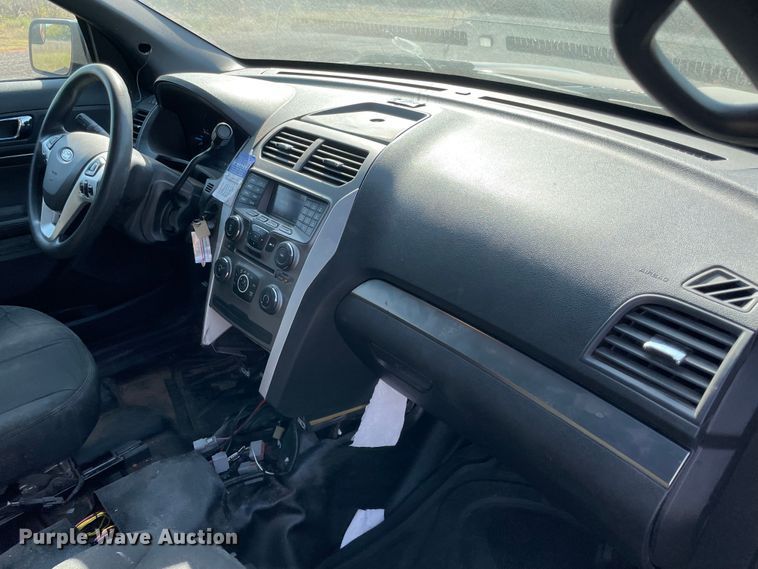 image for item MR9440 2015 Ford Explorer Police Interceptor  SUV