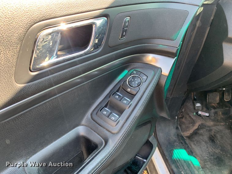 image for item MR9441 2017 Ford Explorer Police Interceptor  SUV