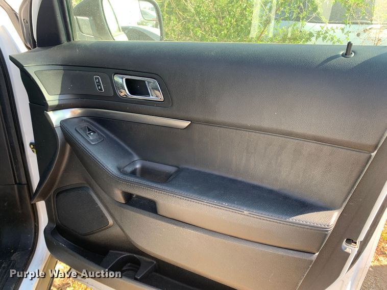 image for item MR9441 2017 Ford Explorer Police Interceptor  SUV