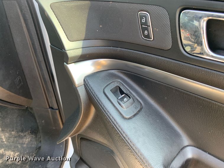 image for item MR9441 2017 Ford Explorer Police Interceptor  SUV