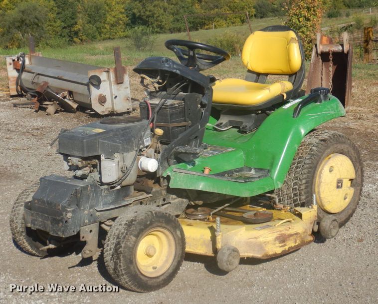 image for item MU9763 John Deere X500  lawn mower