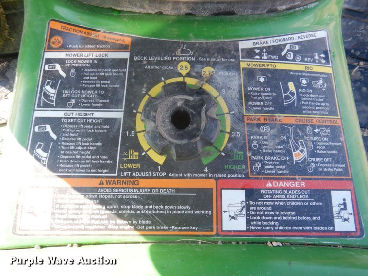 image for item MU9763 John Deere X500  lawn mower