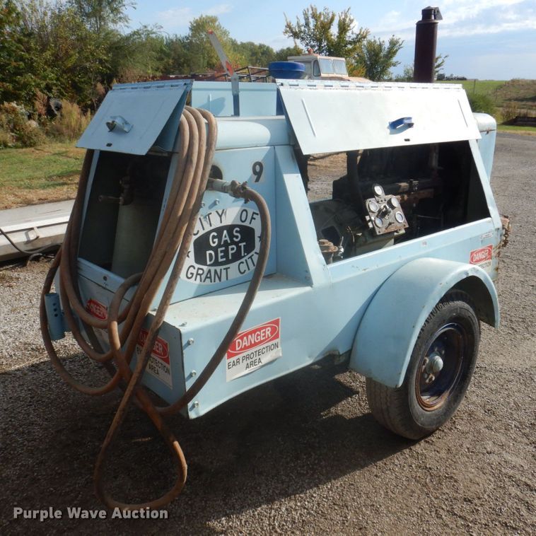 image for item MU9764 1967 Gardner Denver  air compressor