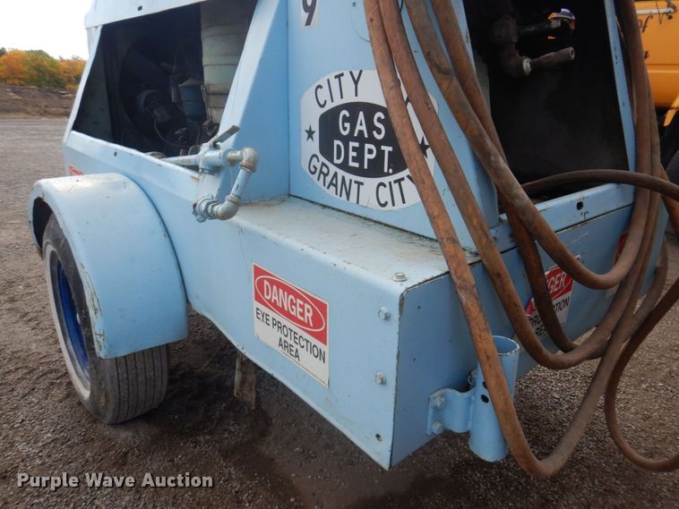 image for item MU9764 1967 Gardner Denver  air compressor