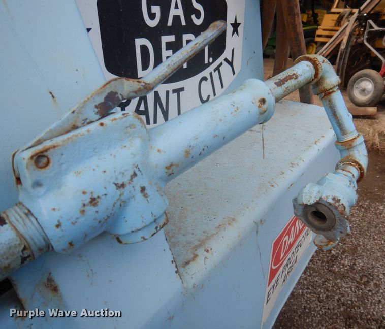 image for item MU9764 1967 Gardner Denver  air compressor