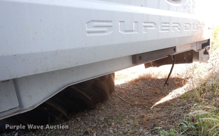 image for item MU9765 8' L pickup bed