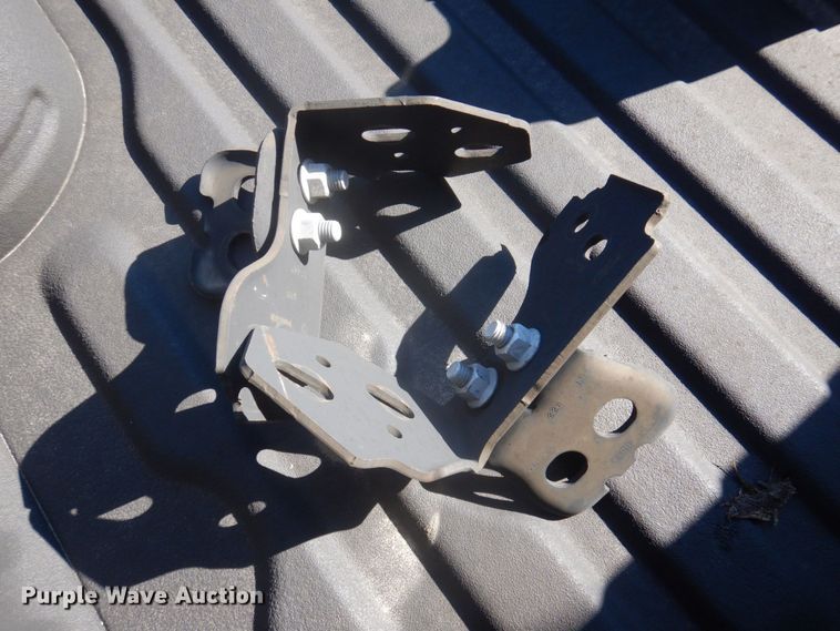 image for item MU9765 8' L pickup bed