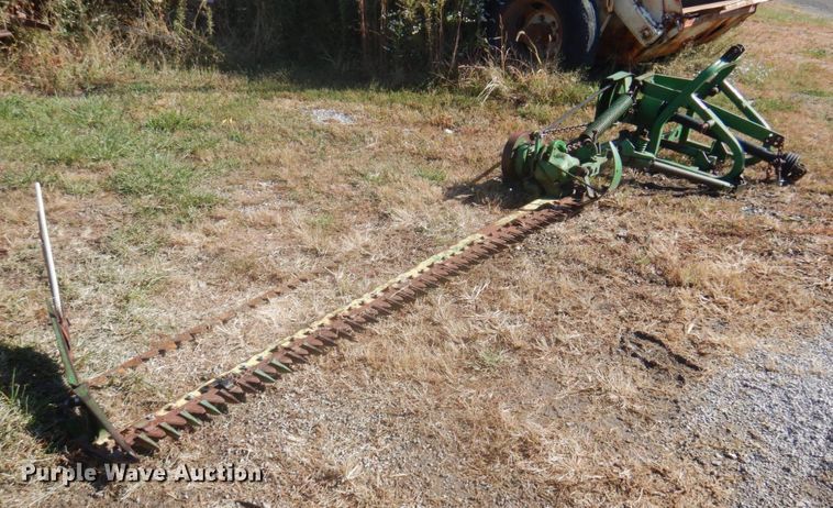 image for item MU9766 John Deere 350  sickle mower