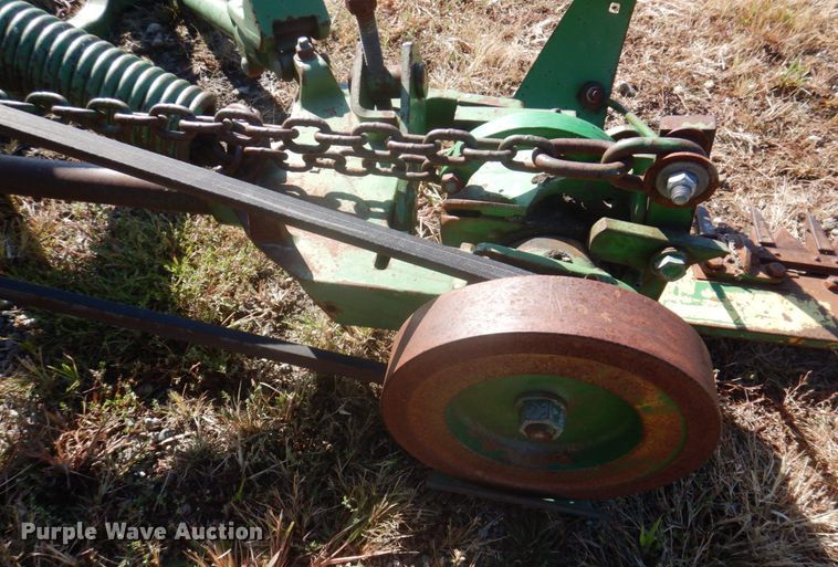 image for item MU9766 John Deere 350  sickle mower