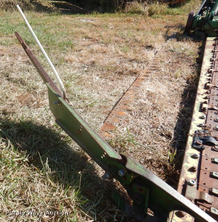 image for item MU9766 John Deere 350  sickle mower