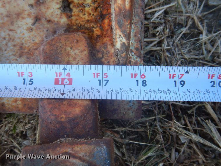 image for item MU9768 Backhoe bucket