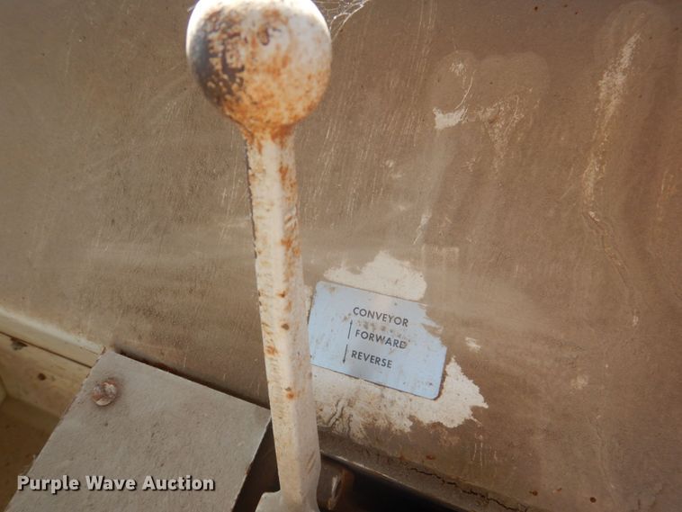 image for item MU9769 Elgin Pelican  street sweeper truck