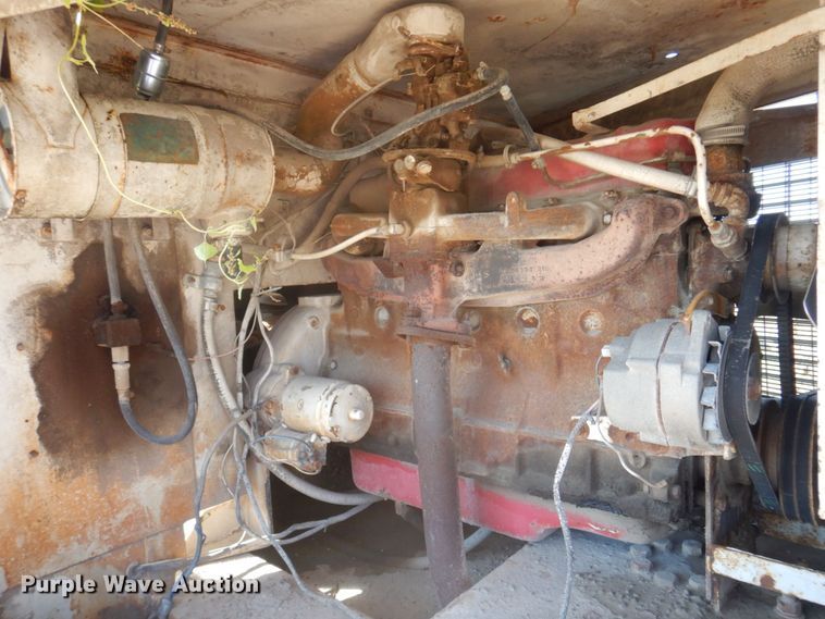 image for item MU9769 Elgin Pelican  street sweeper truck