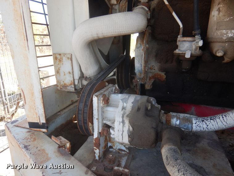 image for item MU9769 Elgin Pelican  street sweeper truck