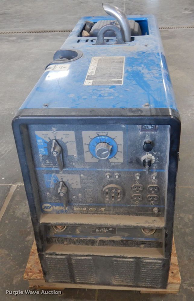 image for item MW9296 Miller Bobcat 250 NT  welder/generator