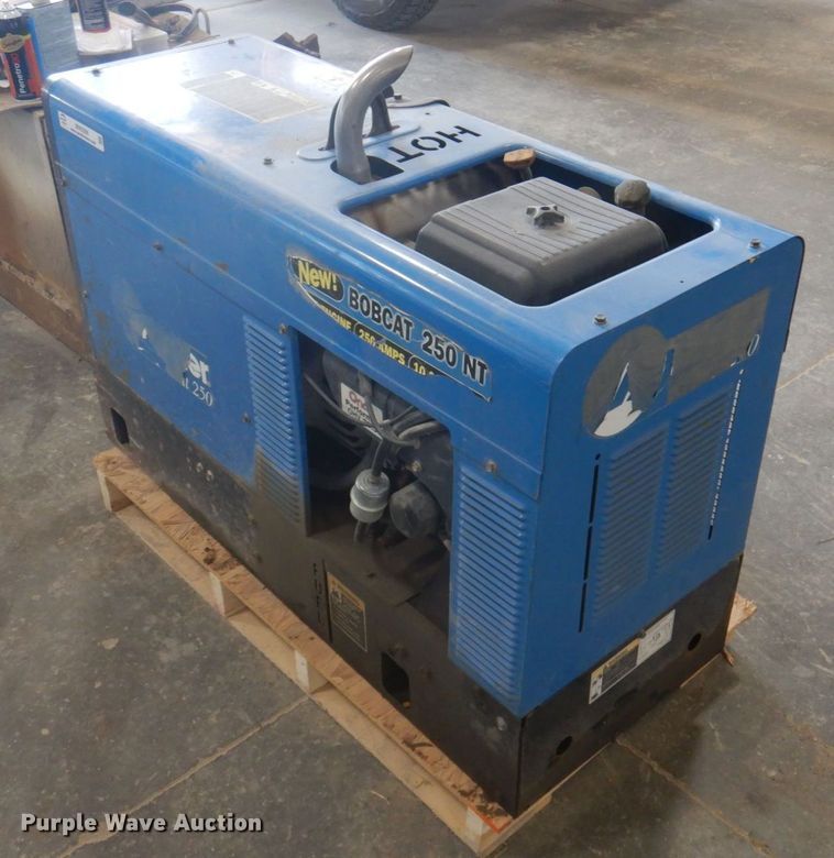 image for item MW9296 Miller Bobcat 250 NT  welder/generator