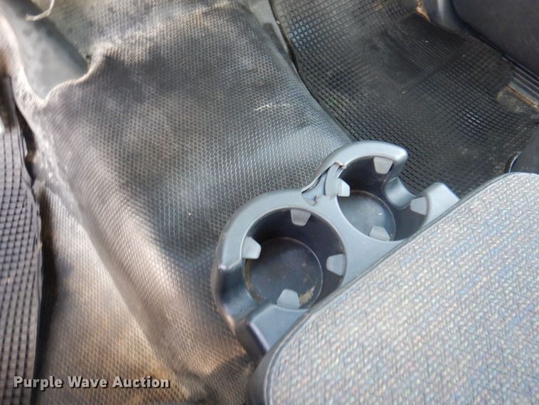 image for item MW9305 2000 Chevrolet Silverado 1500  pickup truck